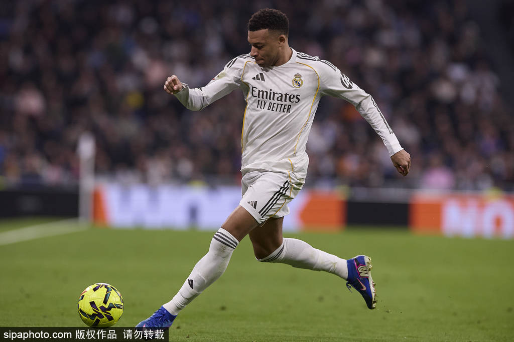 西甲-姆巴佩第100分钟点球绝杀 皇马2-1九人巴列卡诺